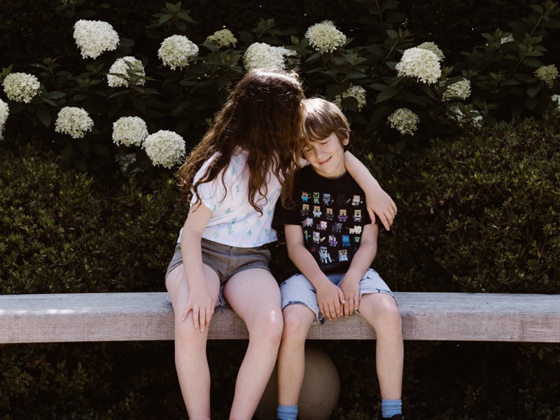 7 steps to encourage sibling harmony + find some peace
