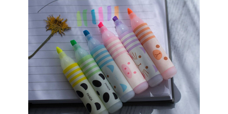 Animal highlighters are a cute Christmas gift for teens