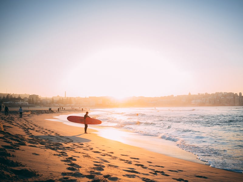Surf during your Aussie gap year